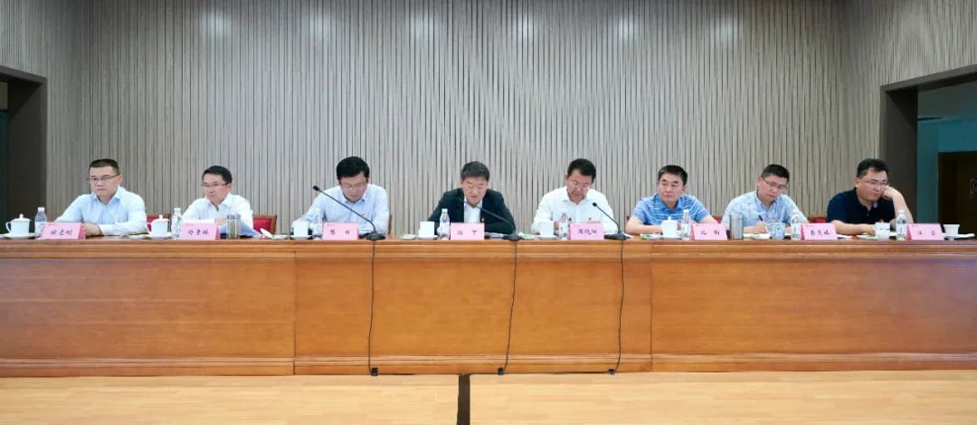 323acbb9-db85-427d-906b-0ceea315eff6 尊龙凯时人生就是搏集团召开2021年党建工作 暨党史进建教育推动会